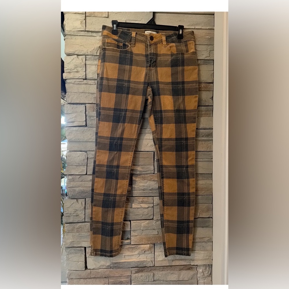 ROCKS & INDIGO Jeans Womens 10/29 Gold Black Plaid Skinny Leg Stretch Denim